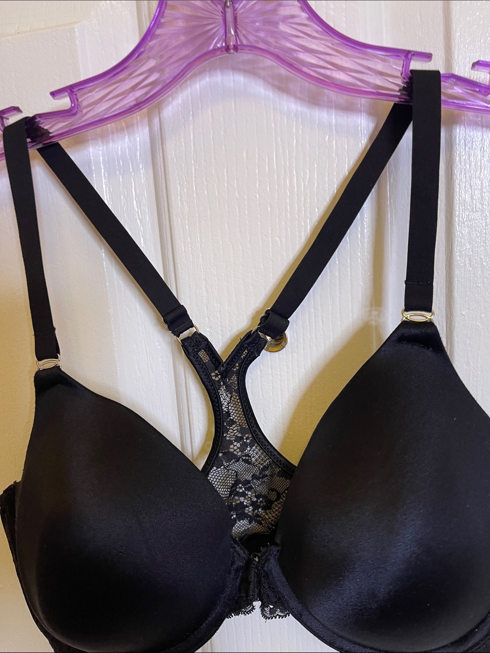 Maidenform  Black Lace-Trim Bra